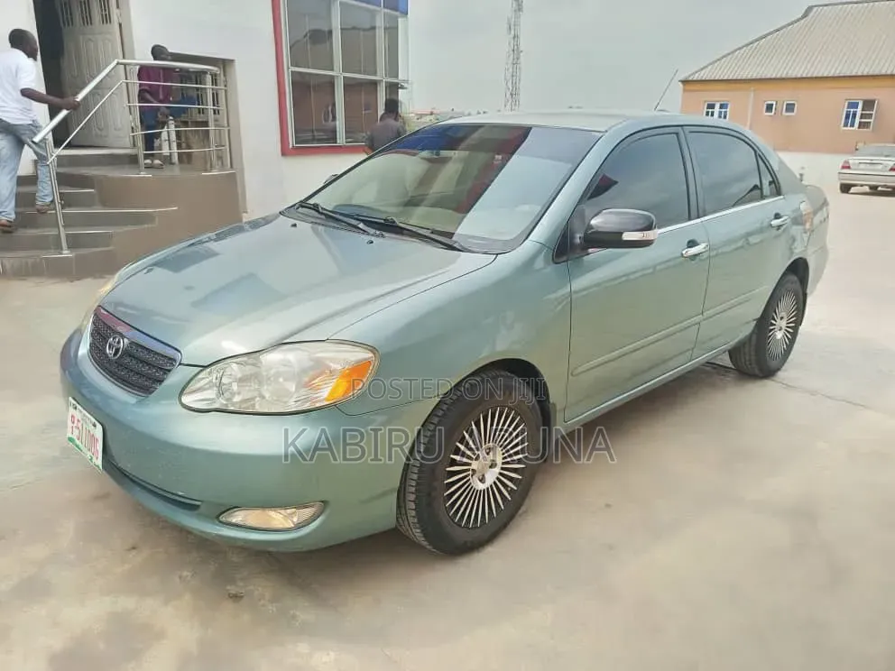 Toyota Corolla 2006 Green