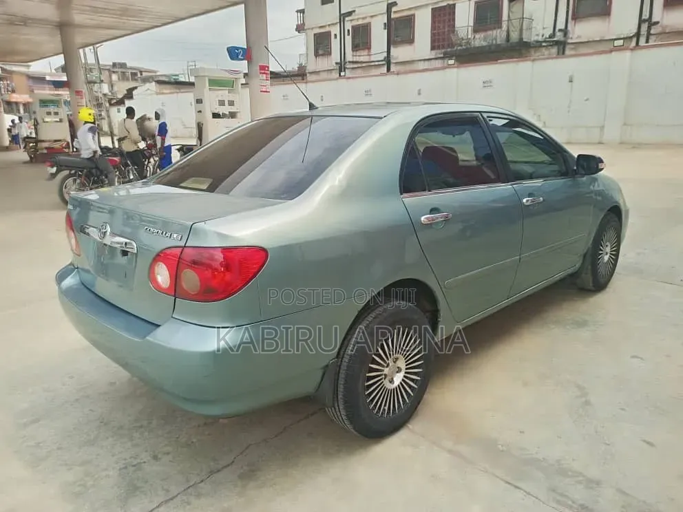 Toyota Corolla 2006 Green
