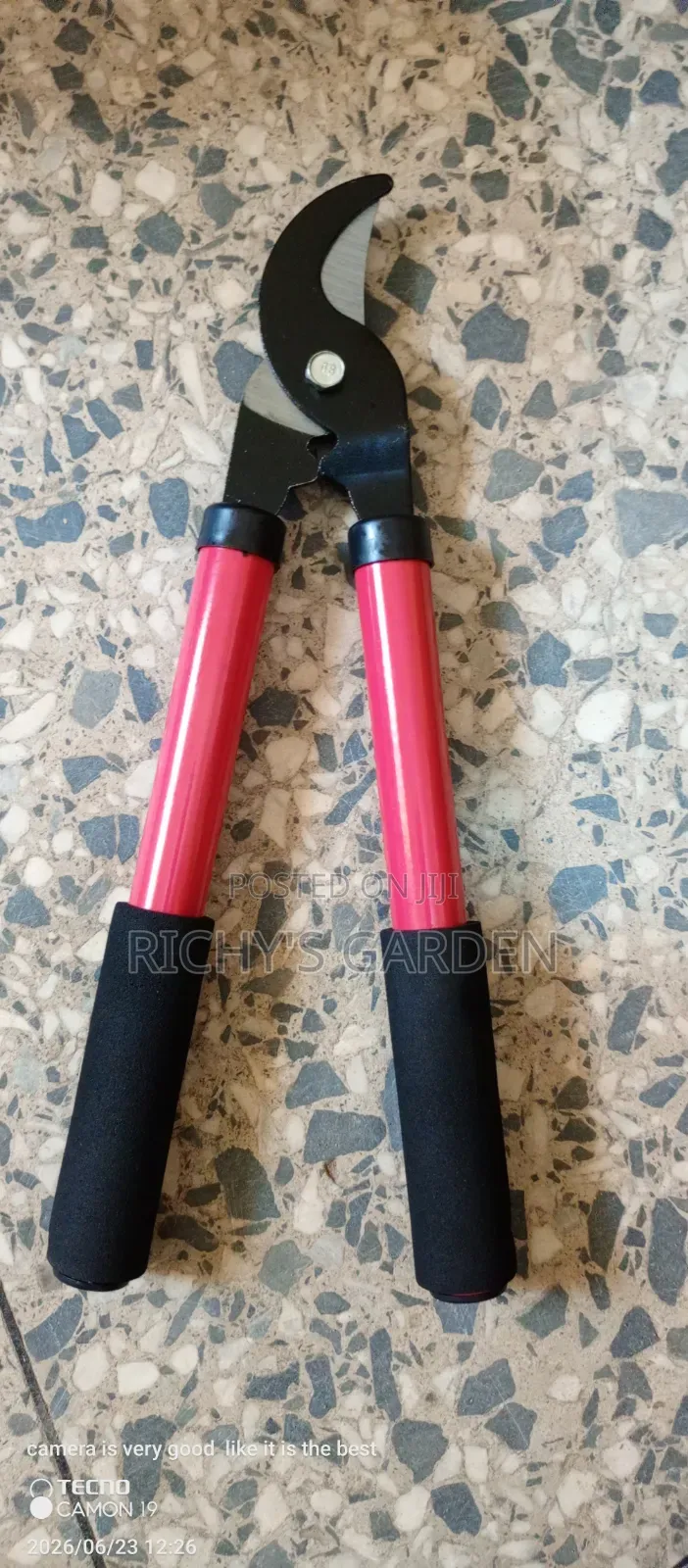 Huge Stem Cutter and Pruning Tool