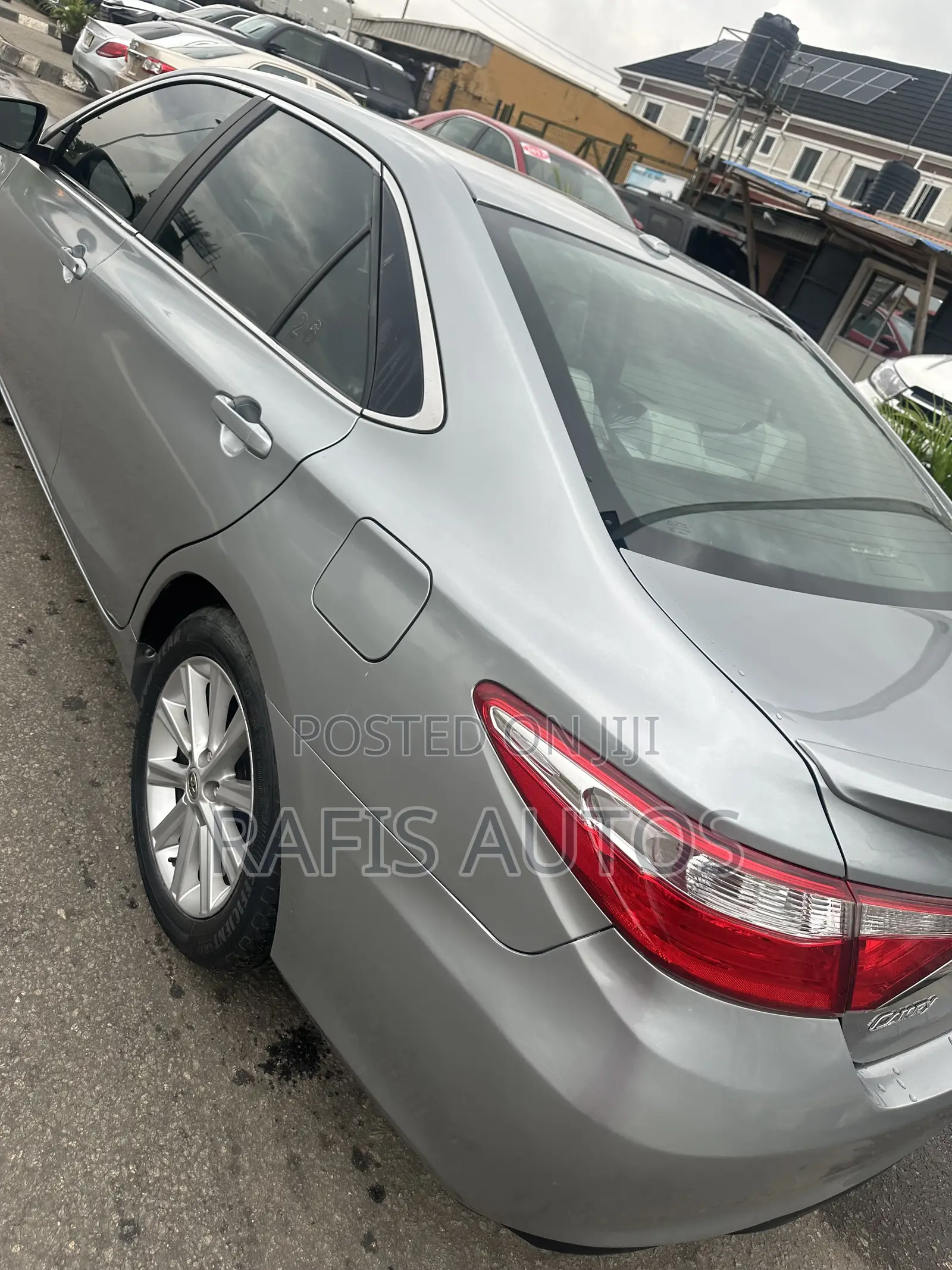 Toyota Camry SE 4dr Sedan (2.5L 4cyl 6A) 2016 Silver