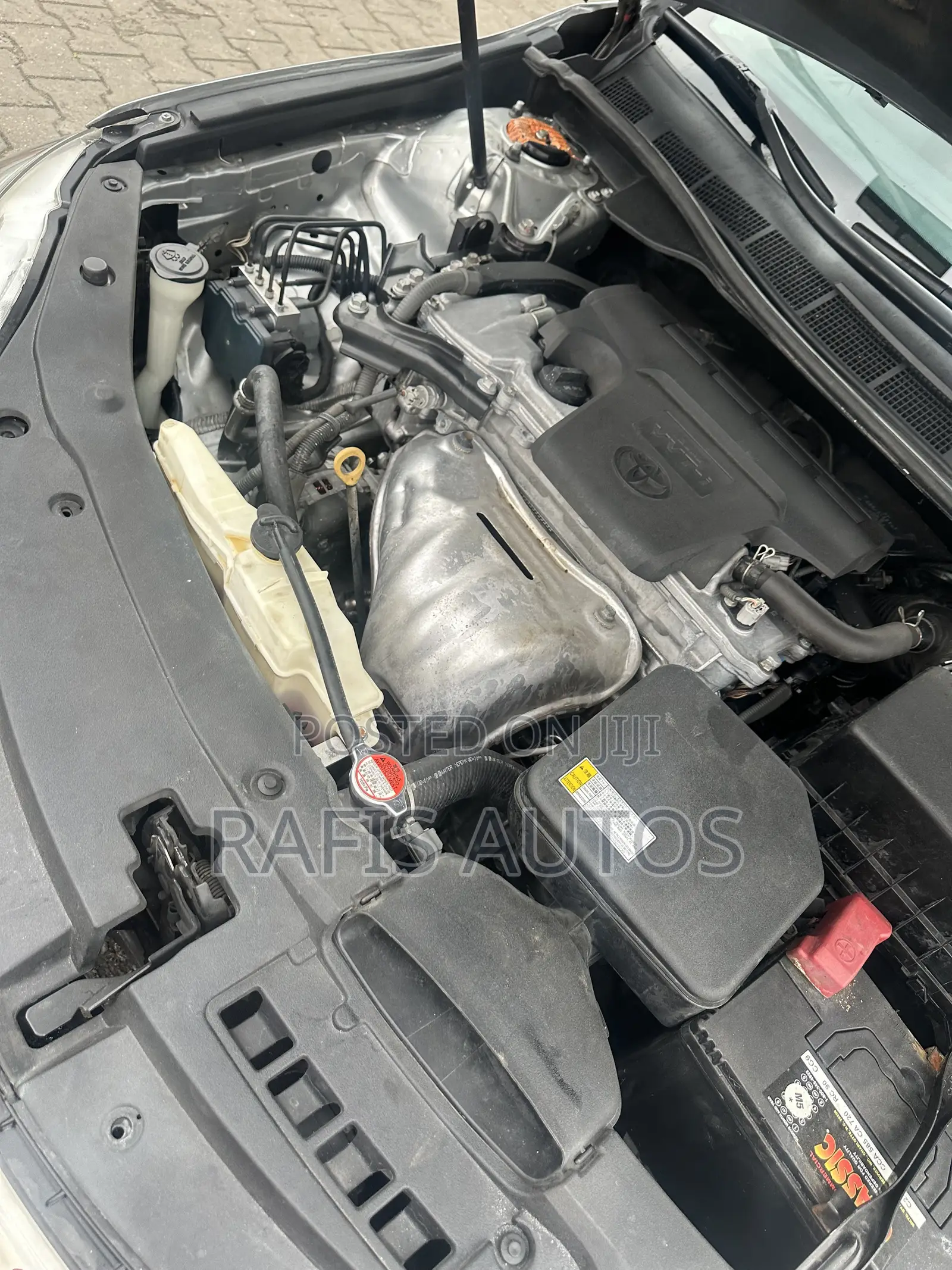 Toyota Camry SE 4dr Sedan (2.5L 4cyl 6A) 2016 Silver