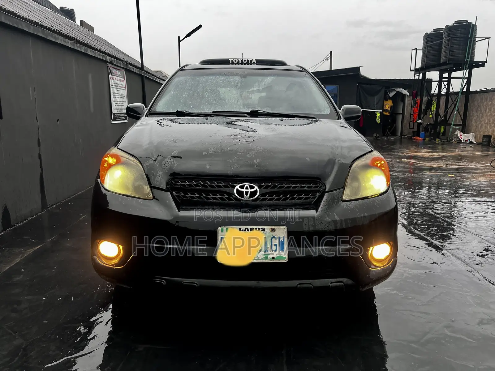 Toyota Matrix XR Hatchback FWD (1.8L 4cyl 4A) 2006 Black