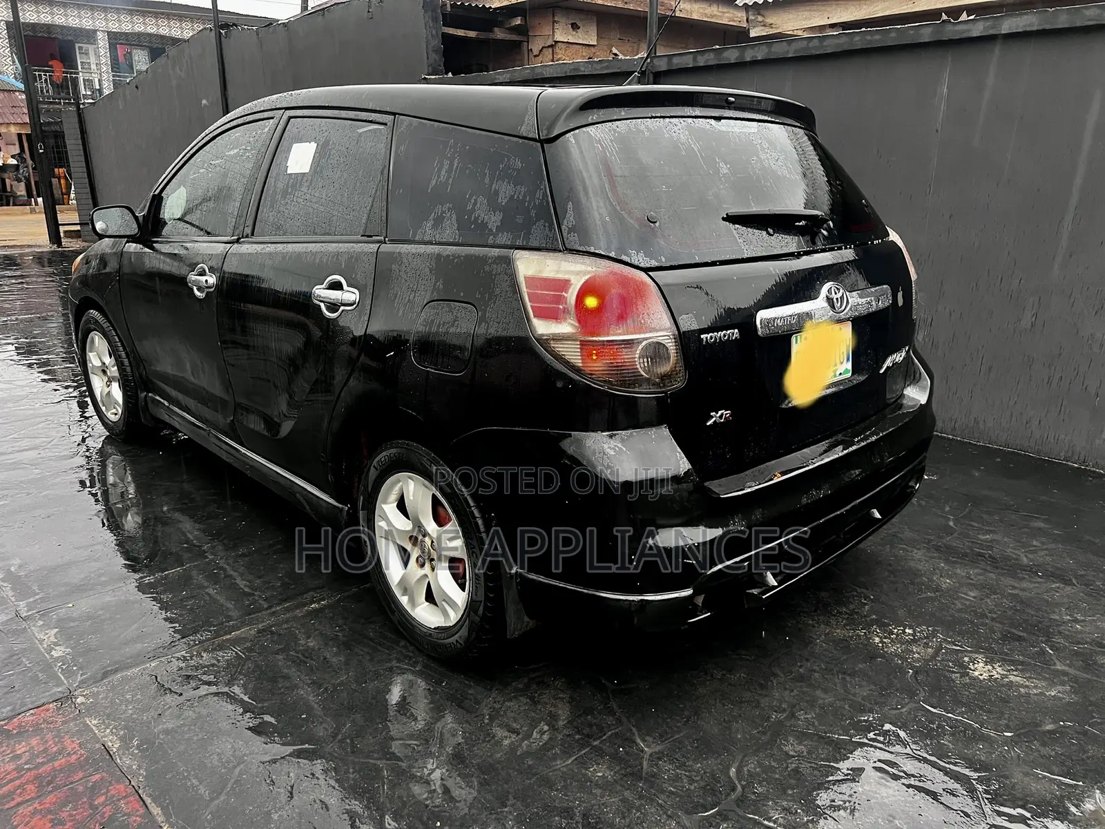 Toyota Matrix XR Hatchback FWD (1.8L 4cyl 4A) 2006 Black