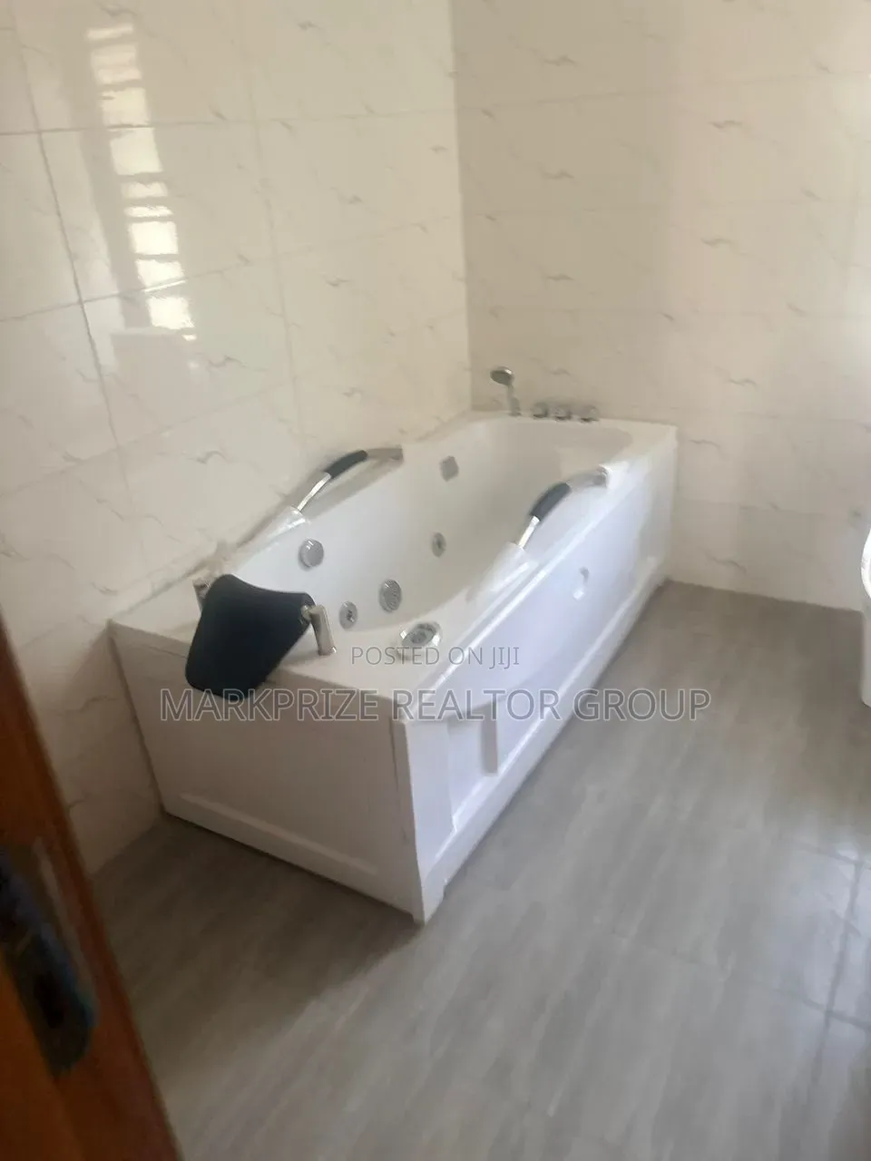 3bdrm Duplex in Orchid Lekki Lagos for sale