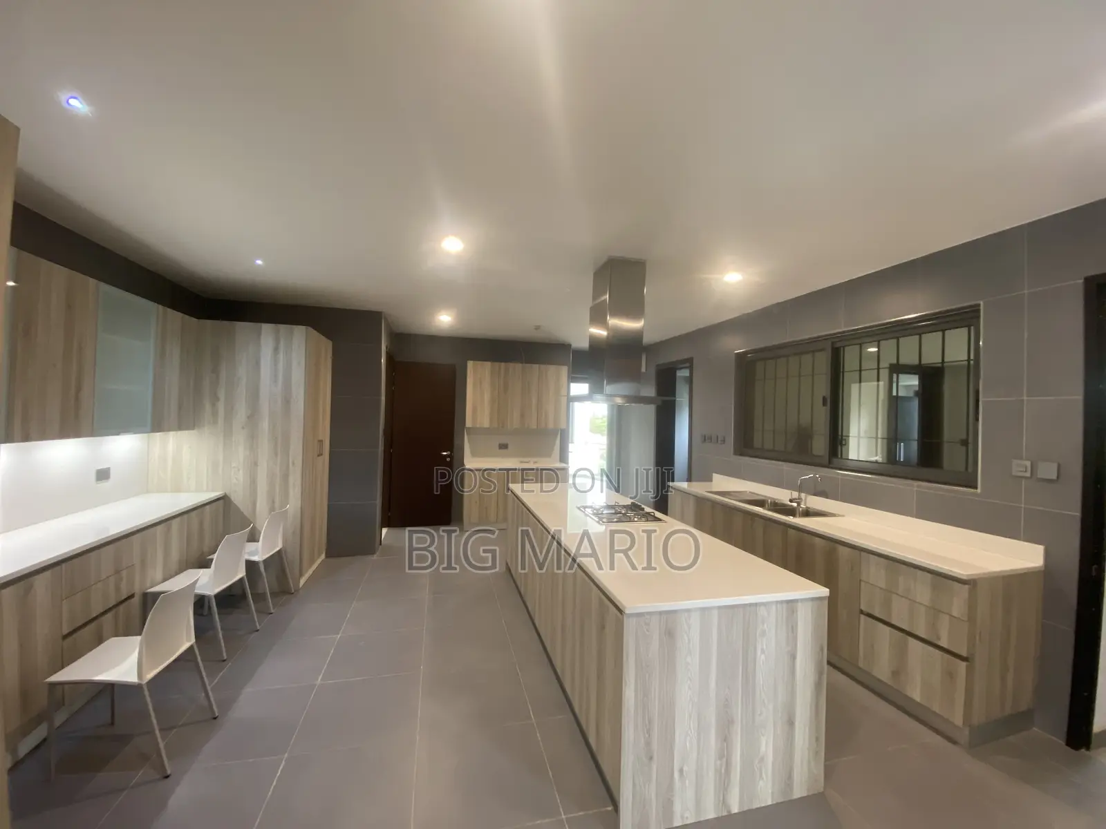 Furnished 4bdrm Block of Flats in Asokoro Main for rent