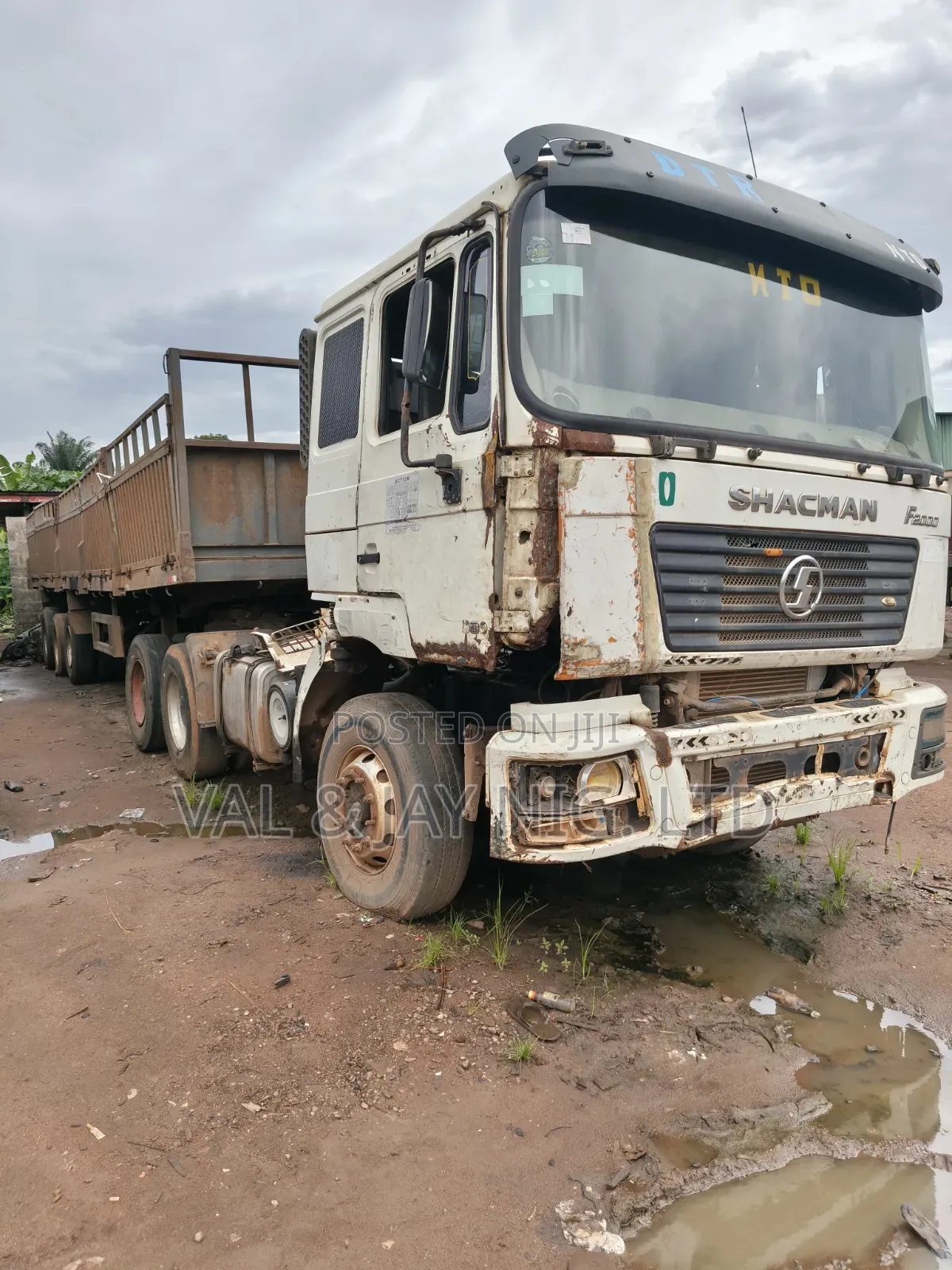 Shacman F2000 Truck Head With Dangote Bucket - Triple Axle