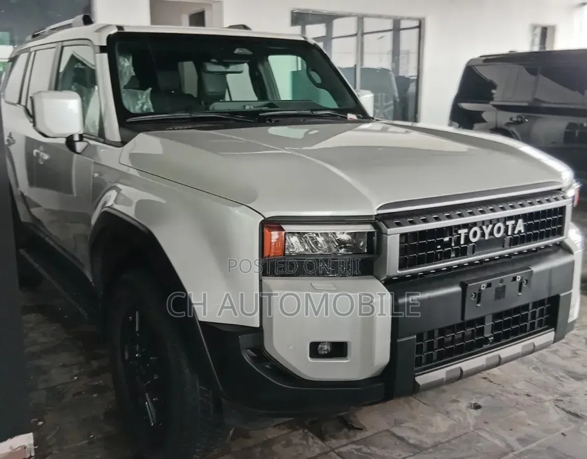 Toyota Land Cruiser Prado VX-L 2026 White