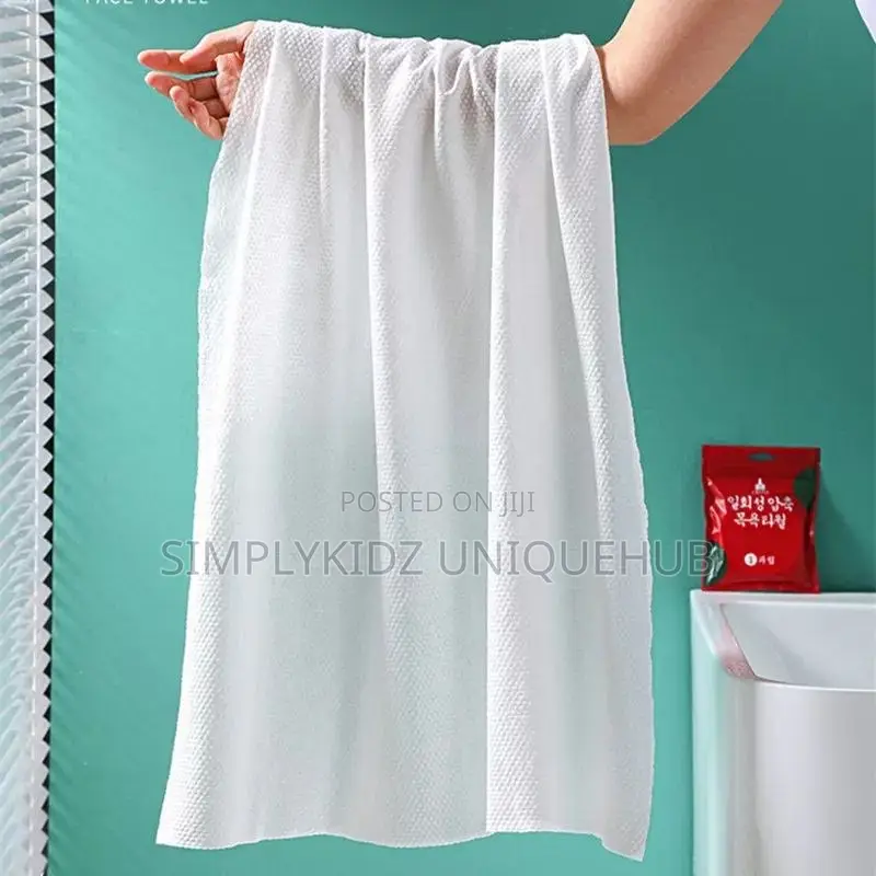 Soft Disposable Bath Towel Expandable Compressed Washcloth - 1pc
