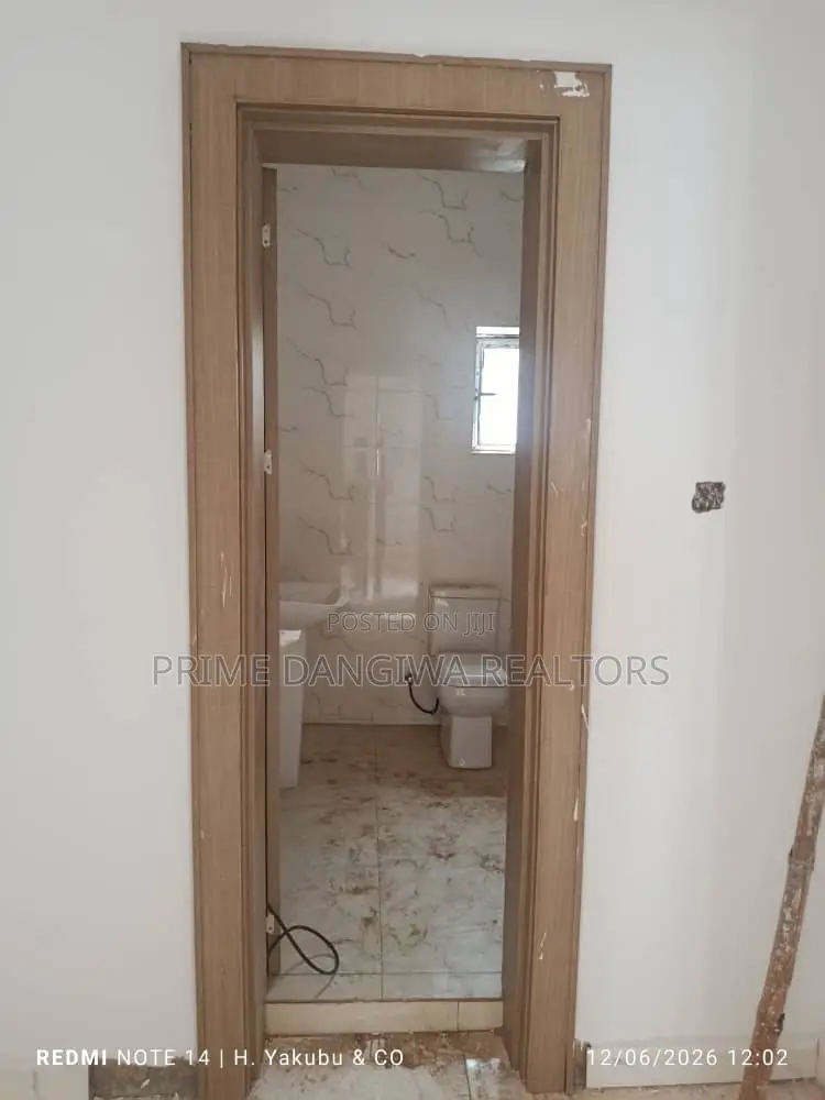 5bdrm Duplex in Suncity Estate, Kaura for sale