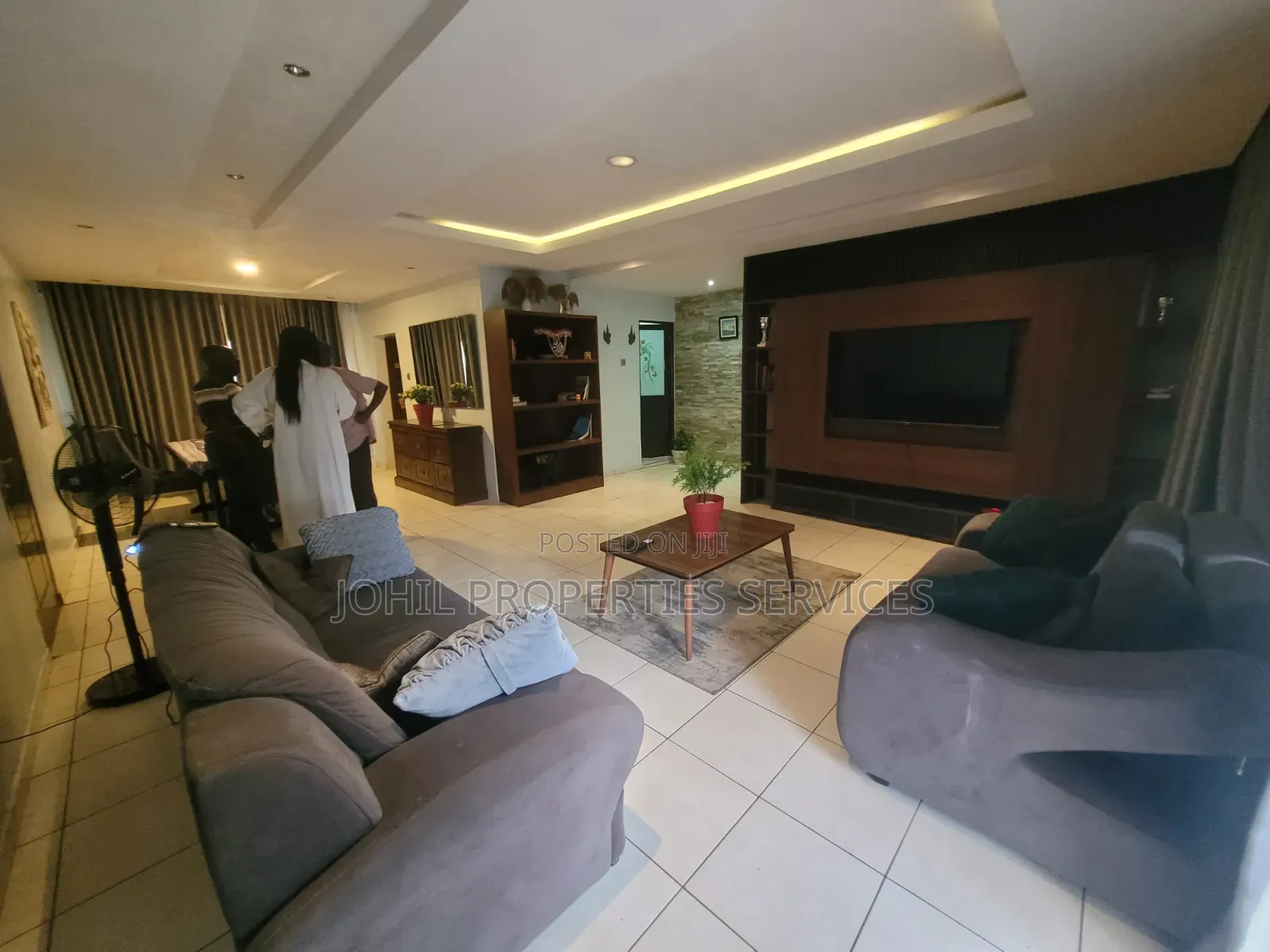 Furnished 2bdrm Block of Flats in Area 11 for rent