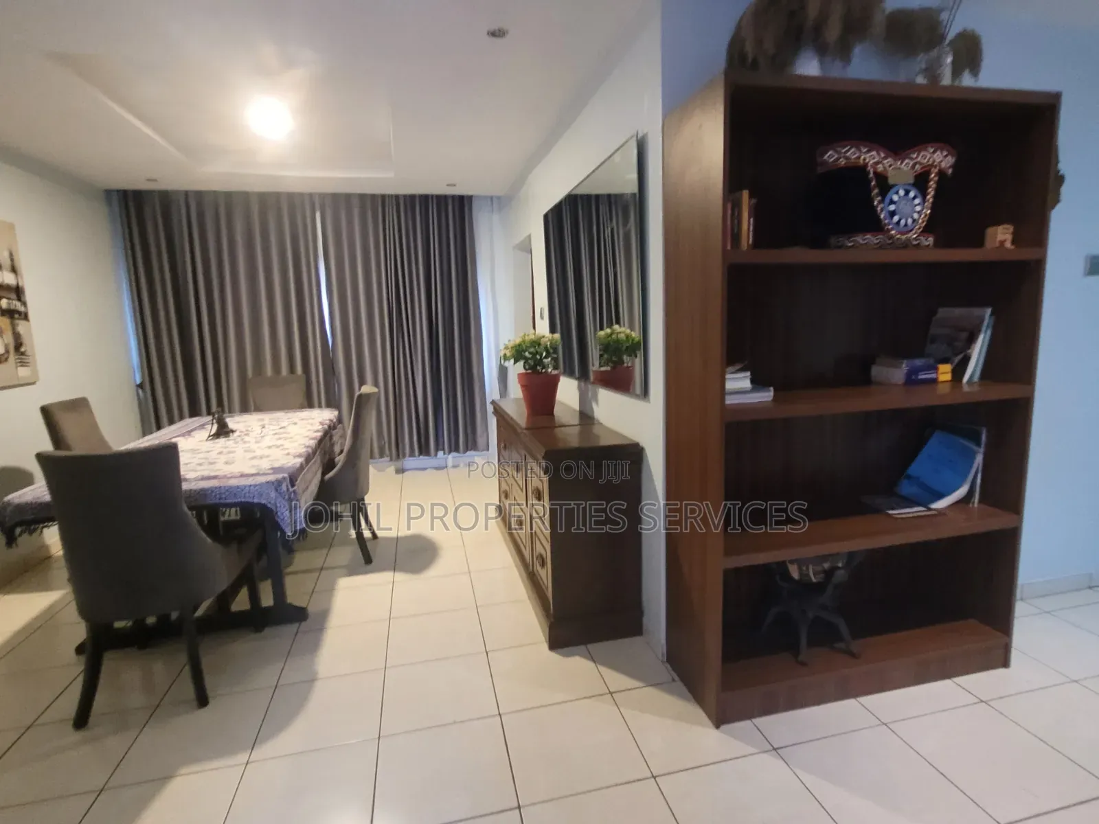 Furnished 2bdrm Block of Flats in Area 11 for rent
