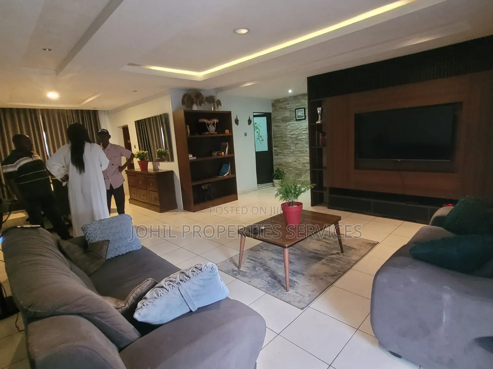 Furnished 2bdrm Block of Flats in Area 11 for rent