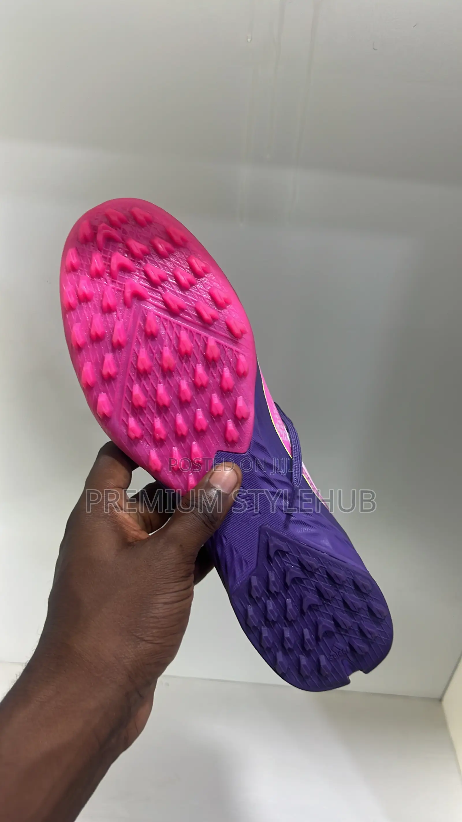 Multi-Color F:50 Turf