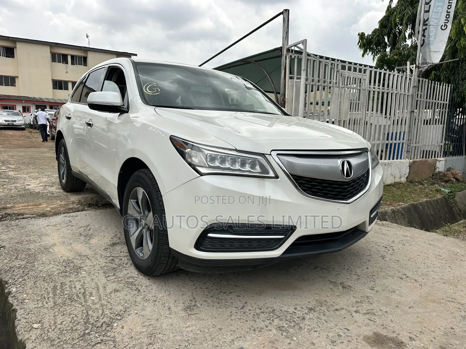 Acura MDX SUV 4dr FWD (3.5L 6cyl 9A) 2016 Silver