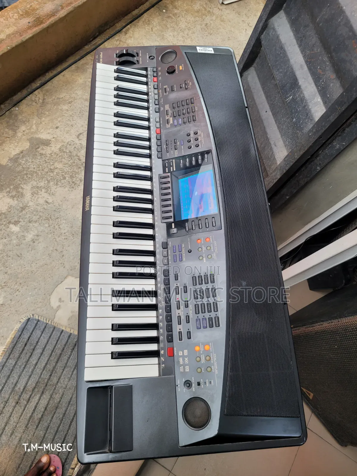 Yamaha PSR 8000