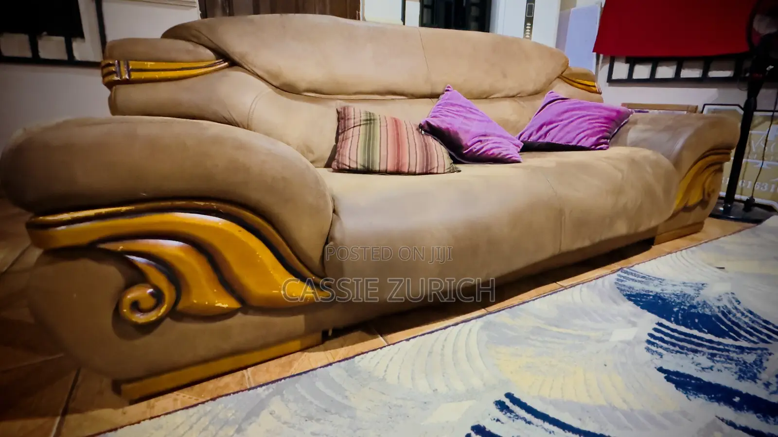 7 Seaters Chair Set With Free Throw Pillows