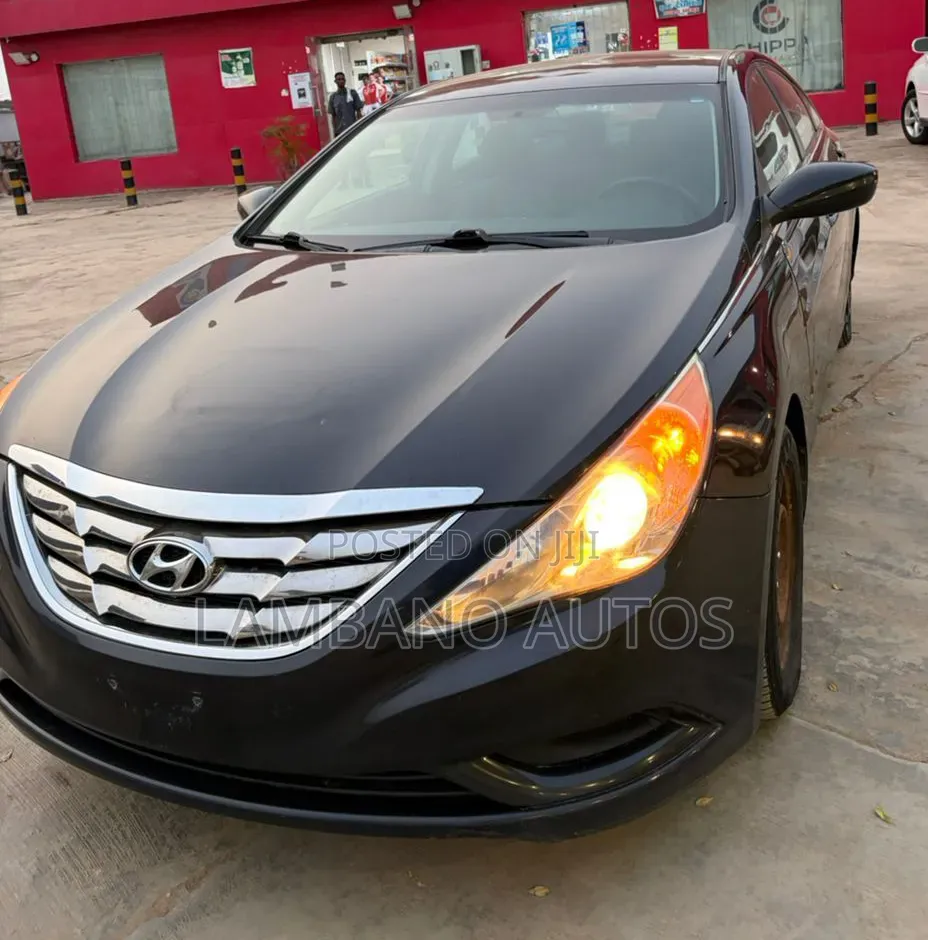 Hyundai Sonata 2012 Black