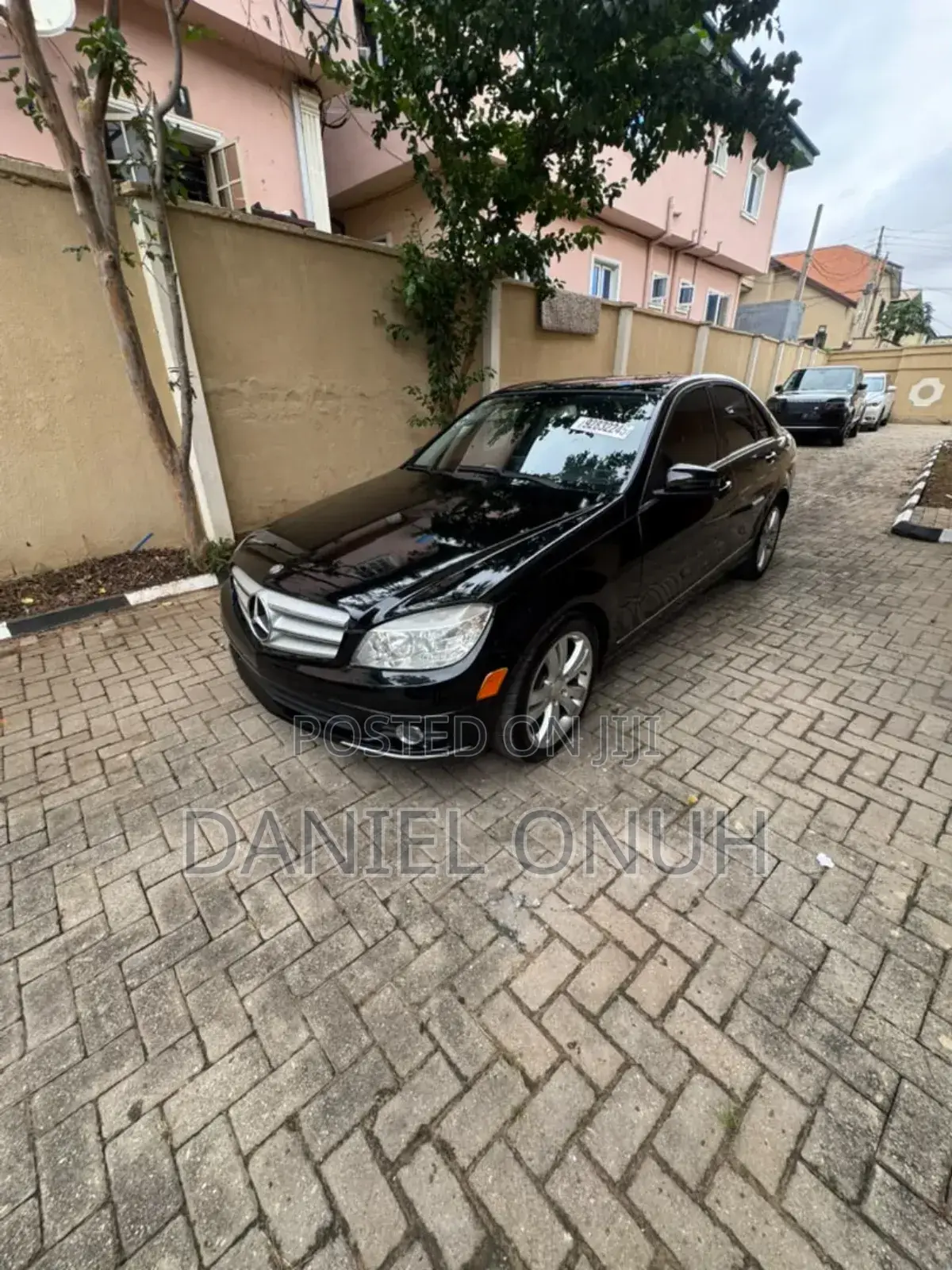 Mercedes-Benz C300 2010 Black
