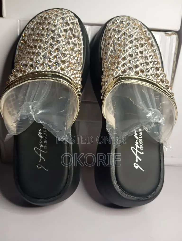 Women Trending High-Heeled Sandals With Full Rhinestones Wedge Design