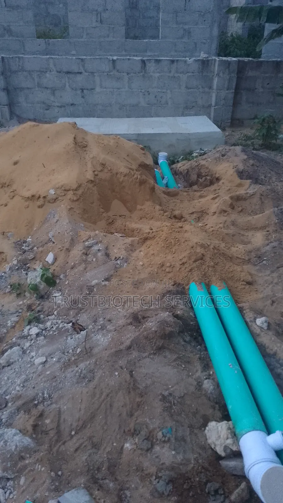 Modern Bio Digester Toilet Soakaway