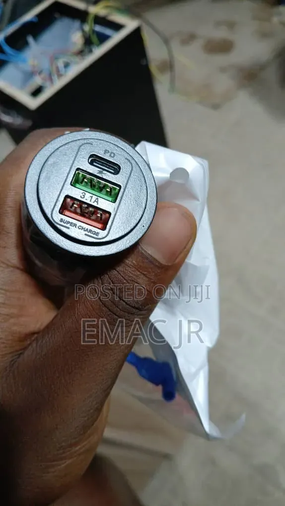 Usb 3.0 Fast Charging Connector 12v To 5v 12-24v Charger