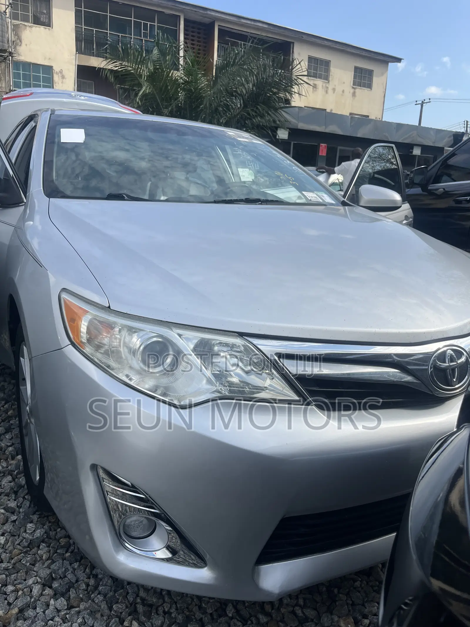 Toyota Camry 2014 Silver