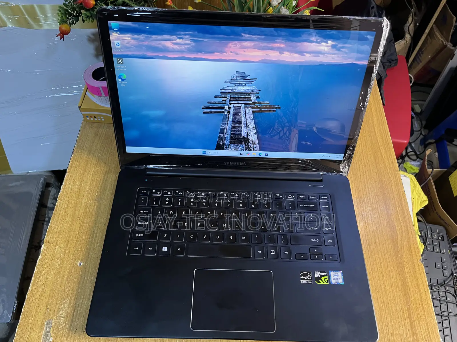 Laptop Samsung 8GB Intel Core i7 SSD 256GB