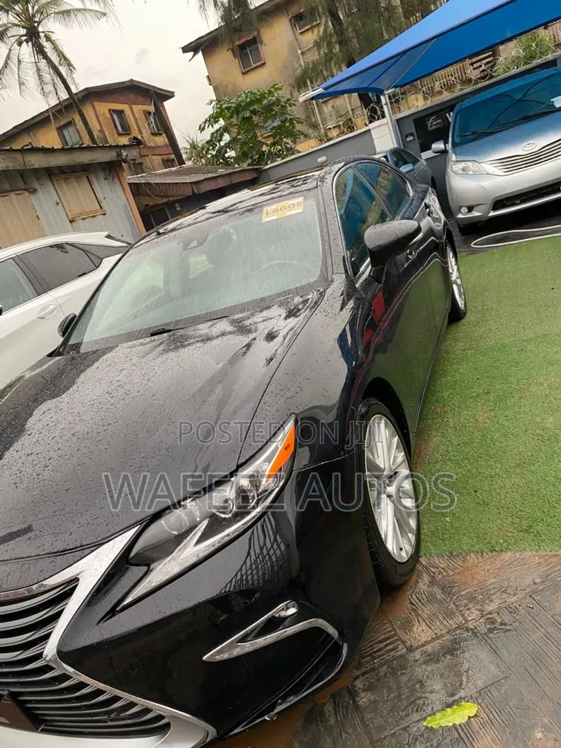 Lexus ES 2017 Black