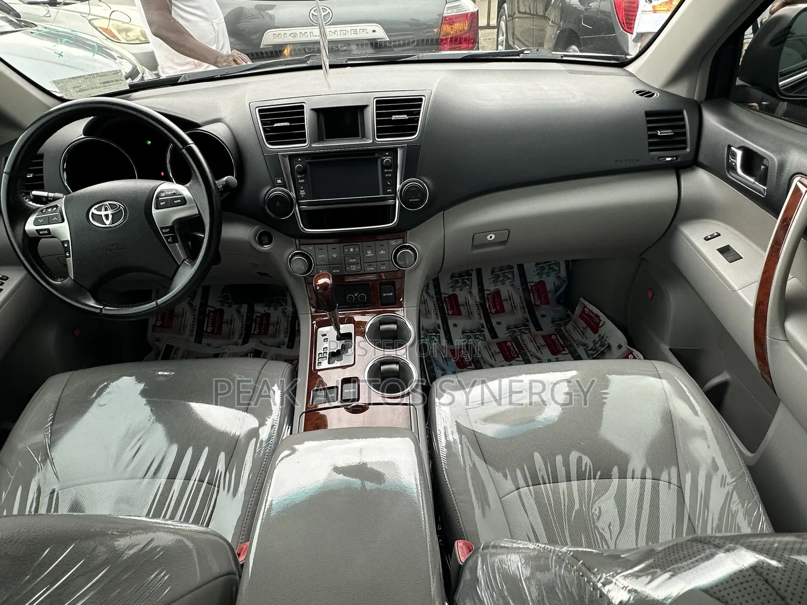 Toyota Highlander Limited 3.5l 4WD 2013 Burgundy