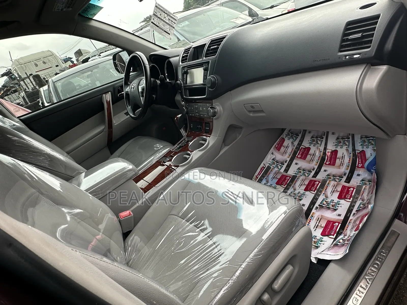 Toyota Highlander Limited 3.5l 4WD 2013 Burgundy