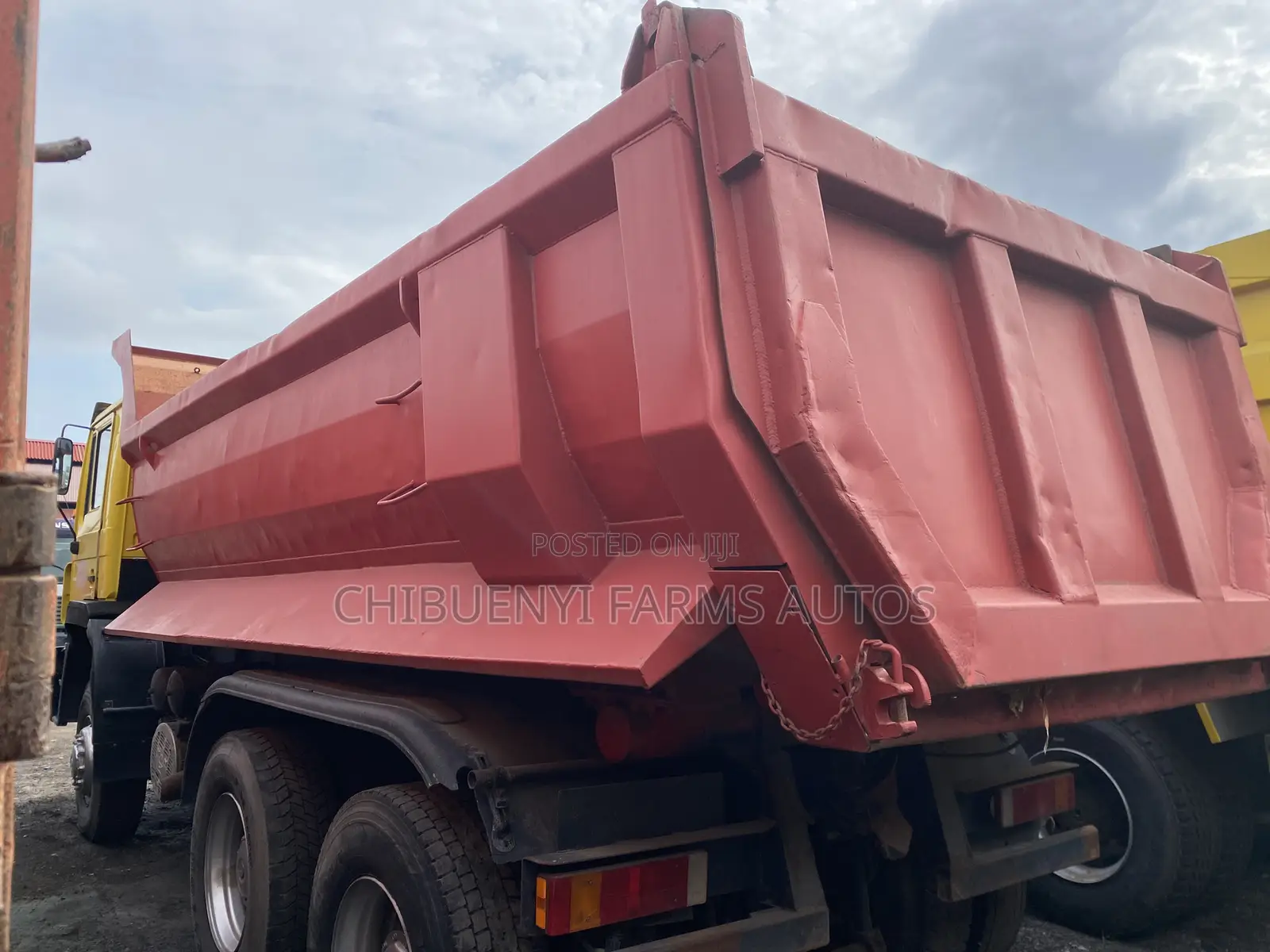 Man Tipper 10-Tyres
