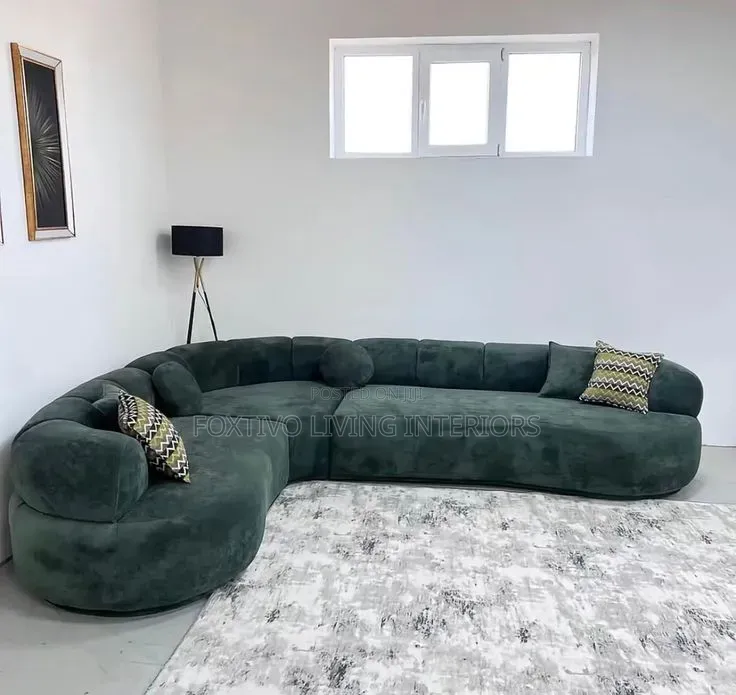 Luxurious C-Curved Quality Corner Unit Sofas Plus Free Center Table