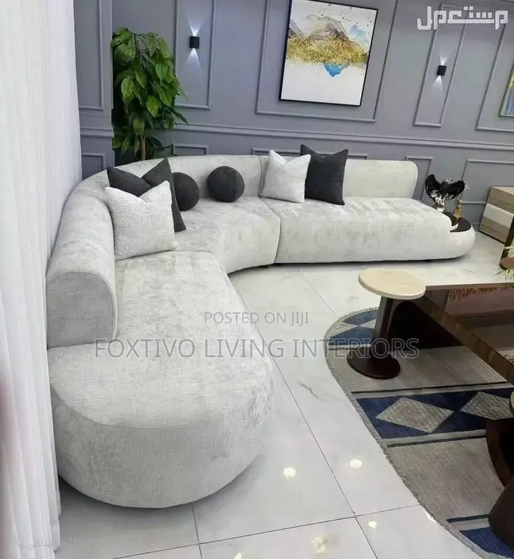 Luxurious C-Curved Quality Corner Unit Sofas Plus Free Center Table