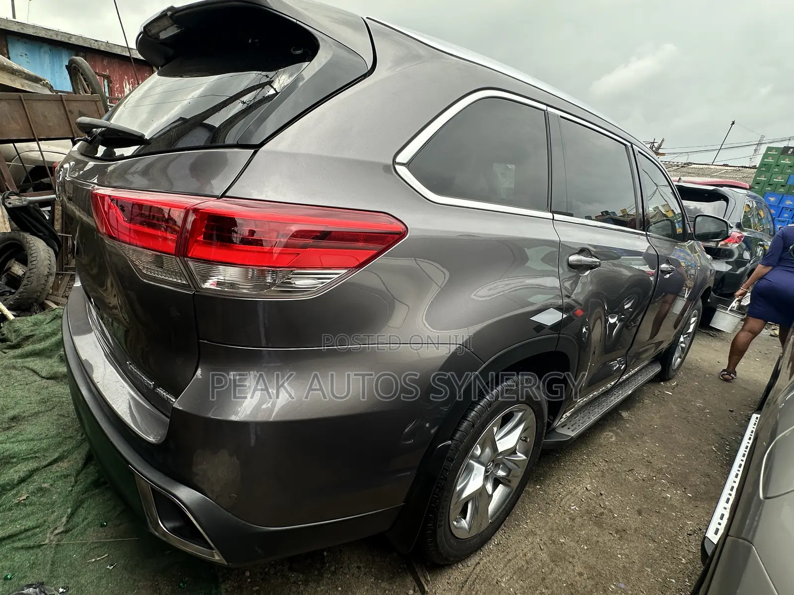 Toyota Highlander Limited V6 4x4 (3.5L 6cyl 6A) 2016 Gray