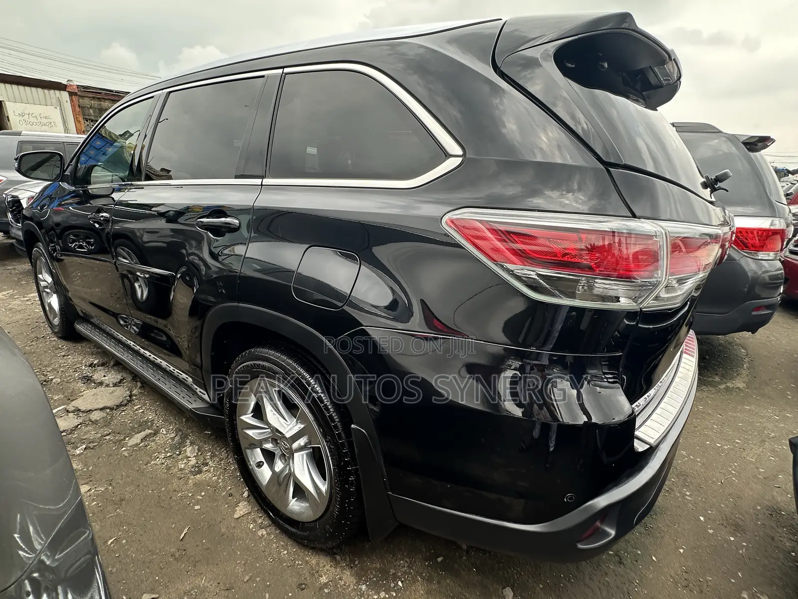 Toyota Highlander Limited 4dr SUV AWD (3.5L 6cyl 6A) 2015 Black