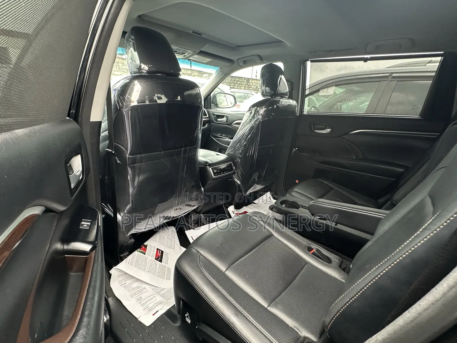 Toyota Highlander Limited 4dr SUV AWD (3.5L 6cyl 6A) 2015 Black