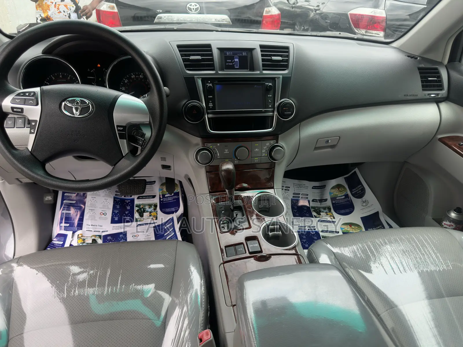 Toyota Highlander SE 3.5L 4WD 2013 Gray