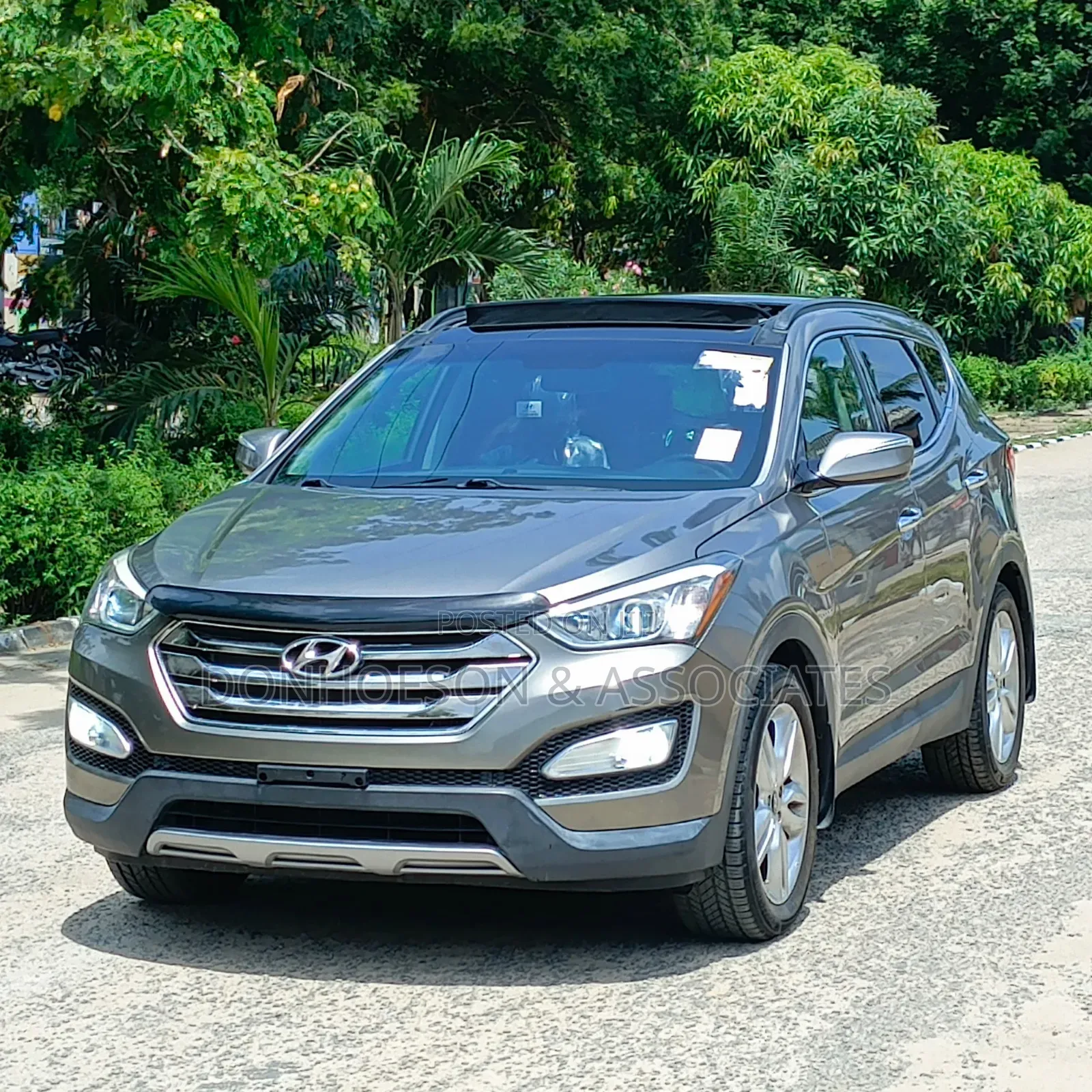 Hyundai Santa Fe Hybrid 2023 Gold