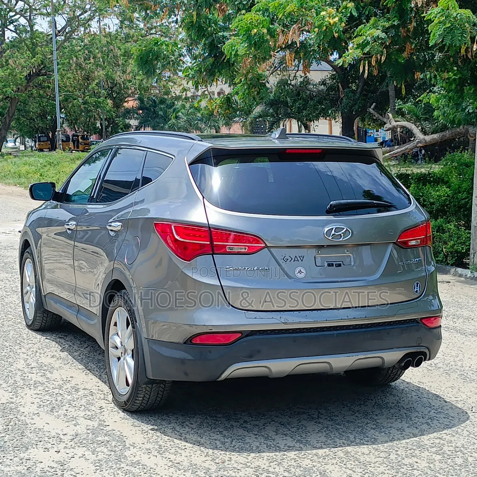 Hyundai Santa Fe Hybrid 2023 Gold