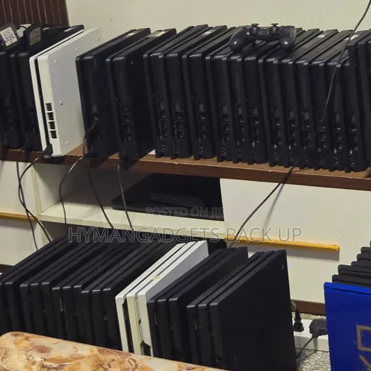 All the Uk Used Ps 4 With 2 Pads and Game