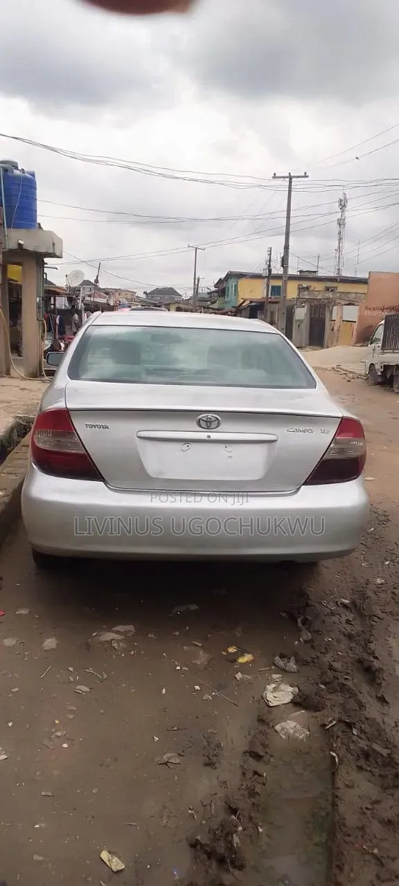 Toyota Camry 2004 Silver