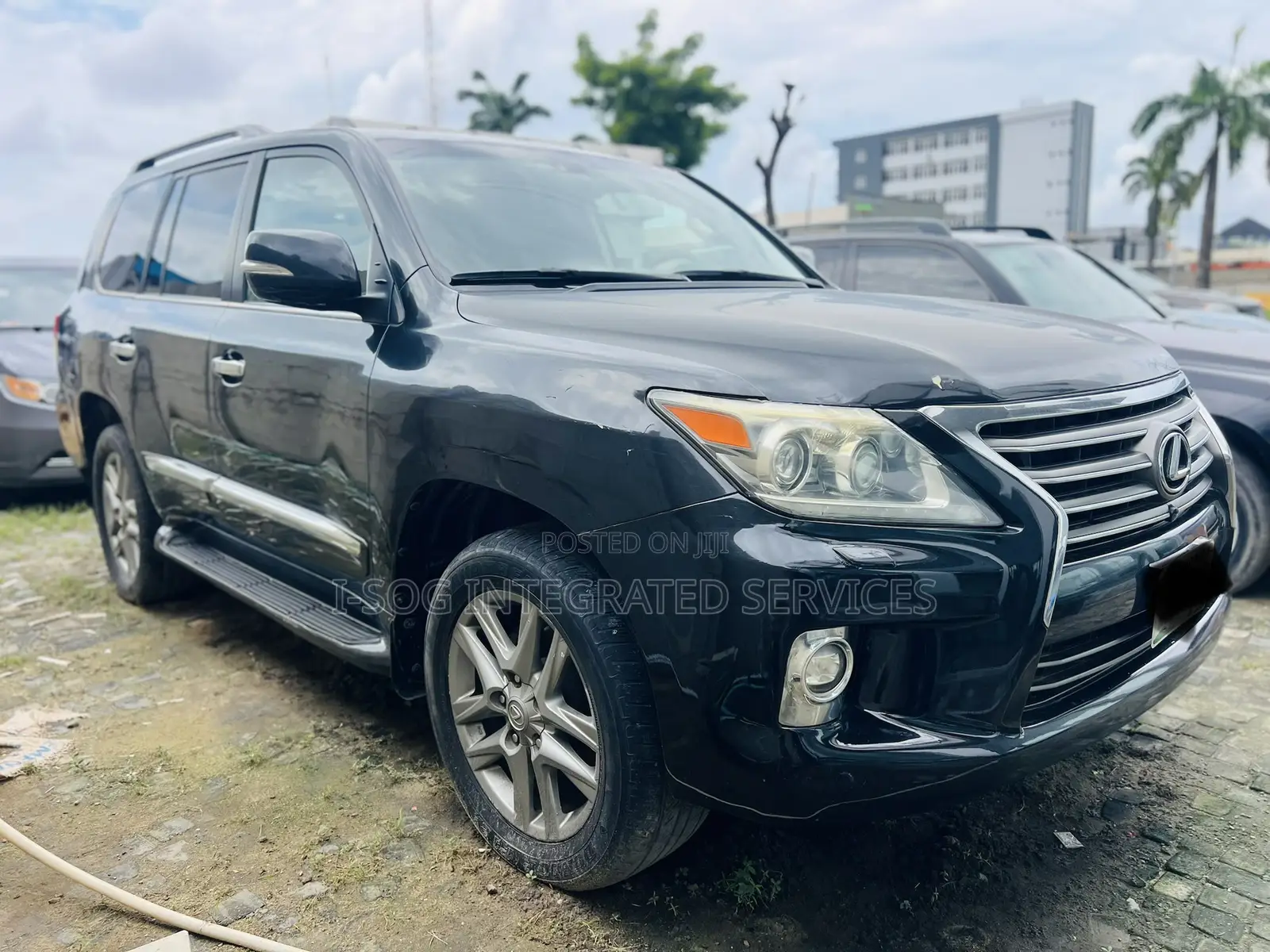 Lexus LX 570 AWD 2015 Black