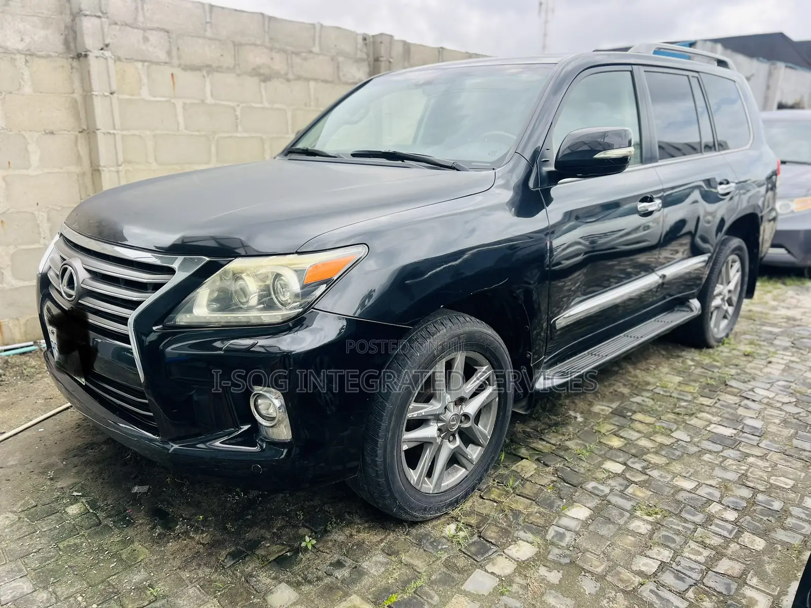 Lexus LX 570 AWD 2015 Black