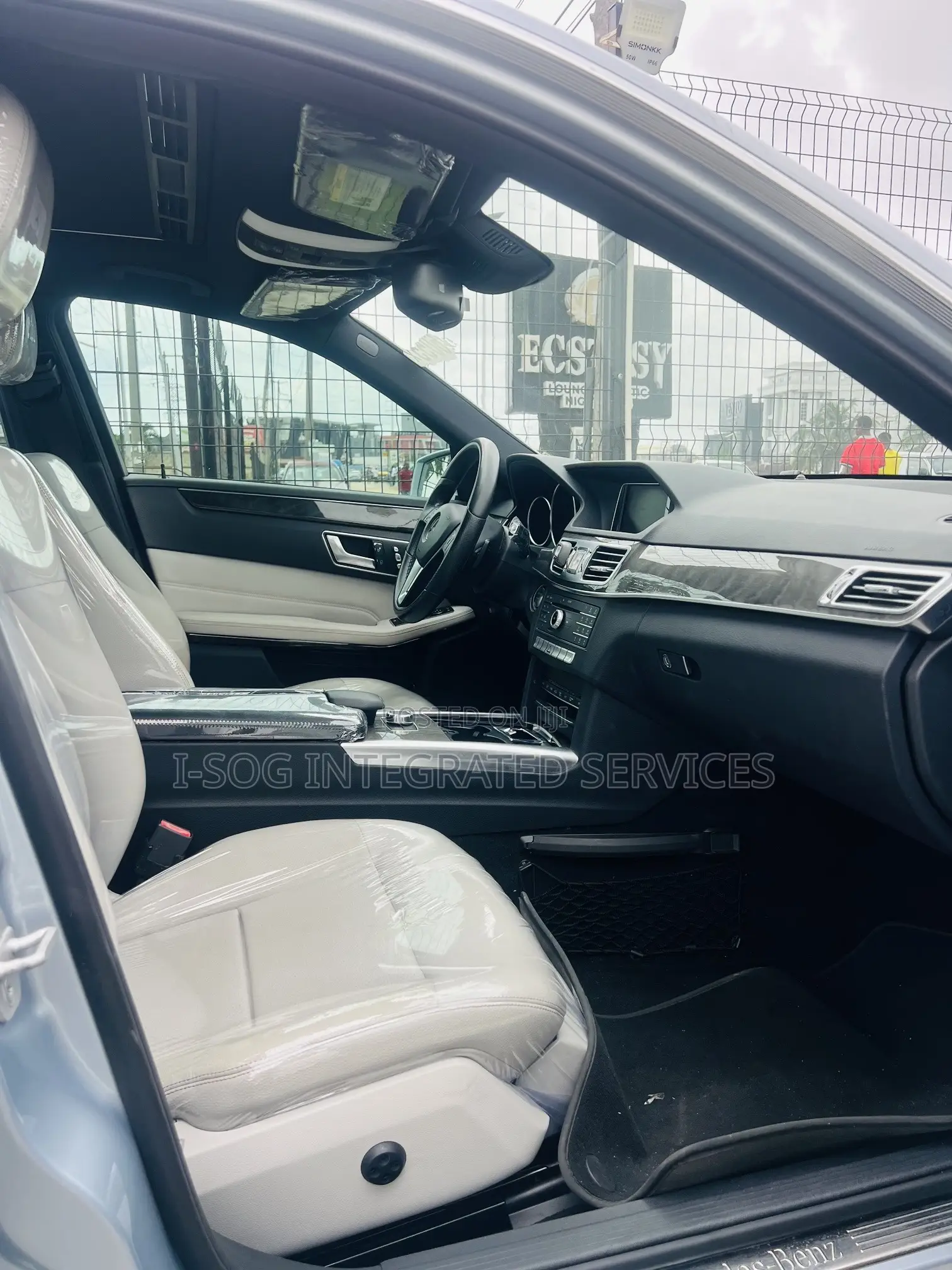 Mercedes-Benz E350 Base 4Matic Sedan AWD (3.5L 6cyl 7A) 2016 Blue