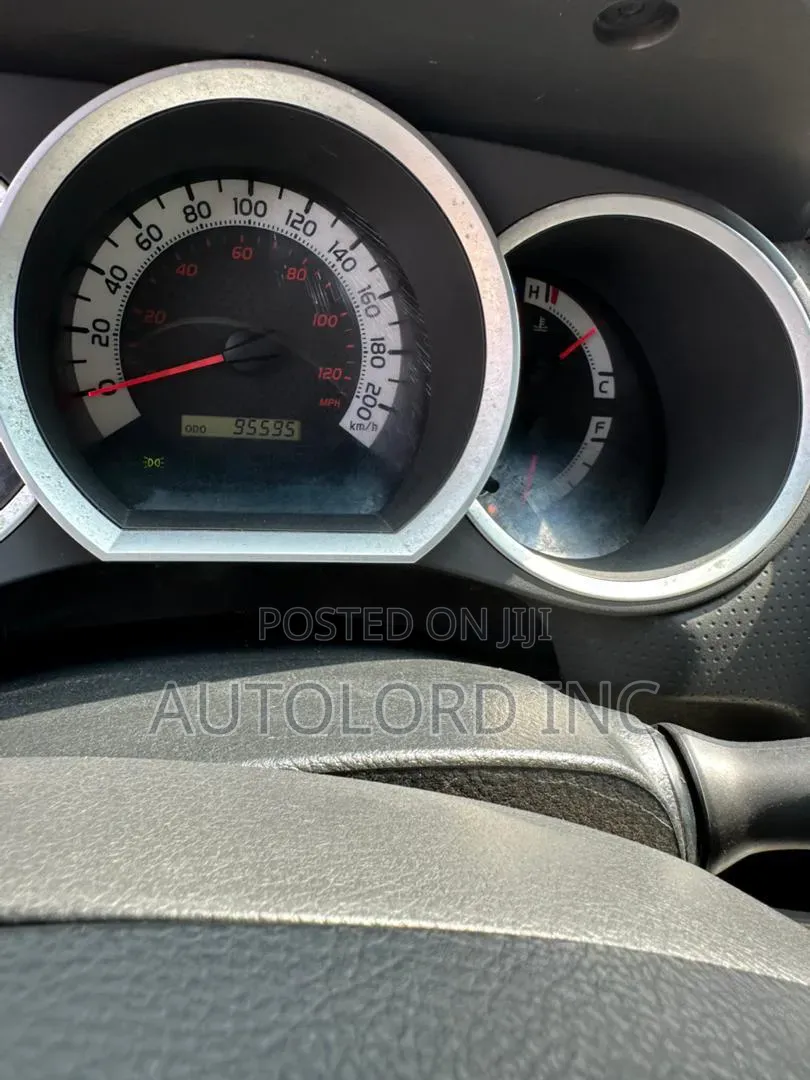 Toyota Tacoma TRD PRO V6 4dr Access Cab 4WD 6.1 ft. SB (4.0L 6cyl 5A)