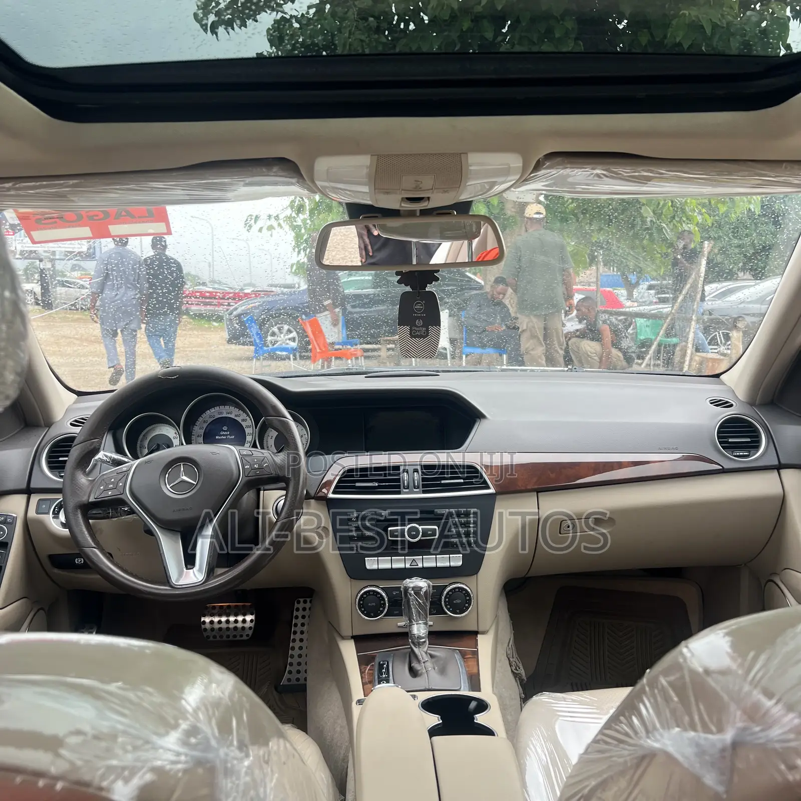 Mercedes-Benz C300 2012 White