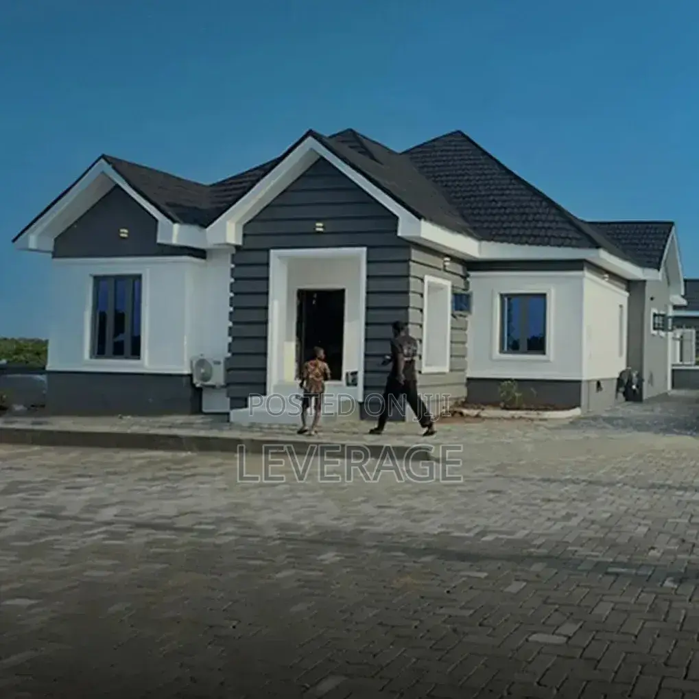 Furnished 4bdrm Bungalow in Lekki Avanna Phase 2 for sale