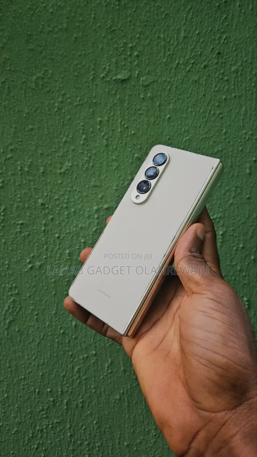 Samsung Galaxy Z Fold4 1 TB Gold