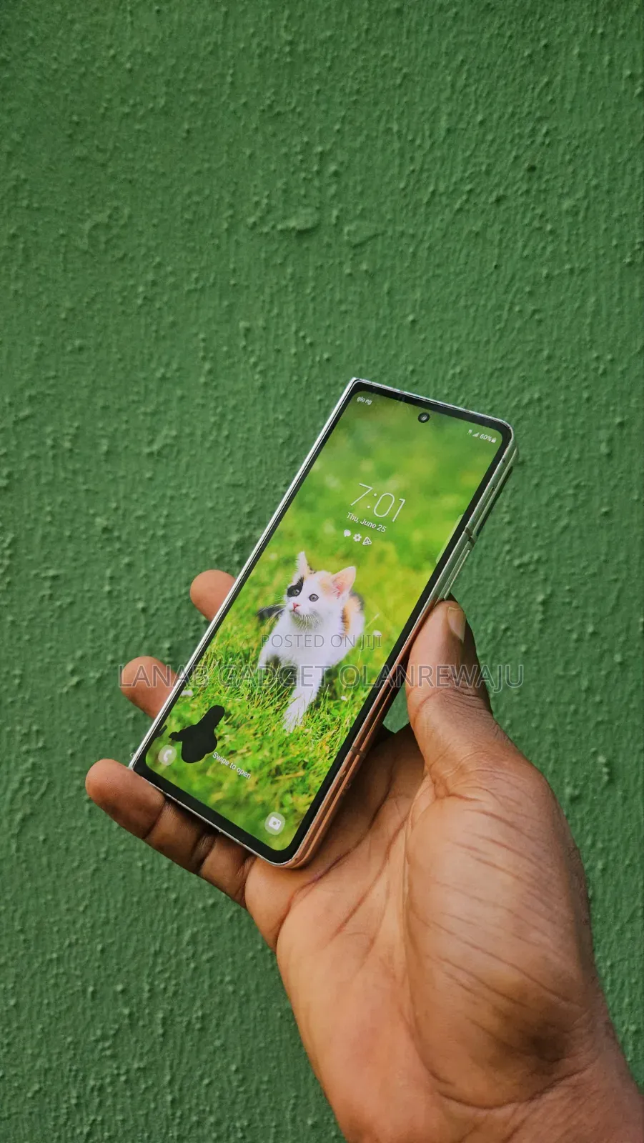 Samsung Galaxy Z Fold4 1 TB Gold