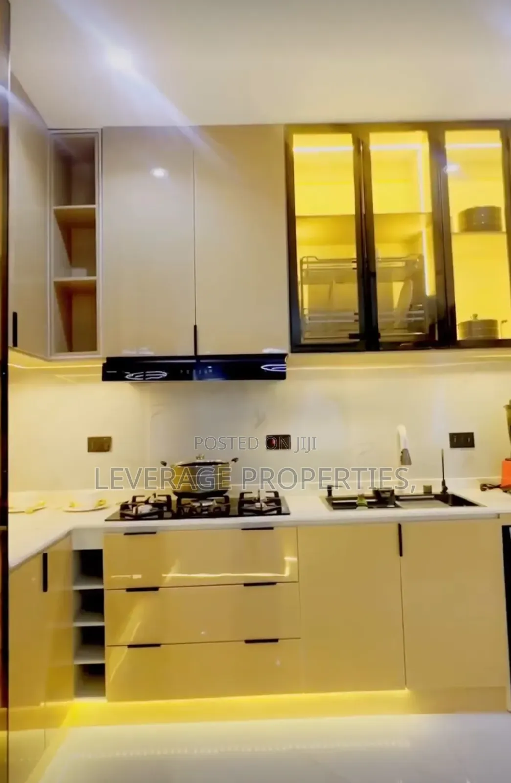 Furnished 4bdrm Bungalow in Lekki Avanna Phase 2 for sale